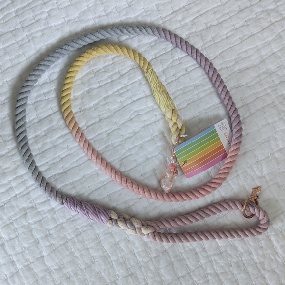 Sassy Woof - 5 Foot "Caroline" Pastel Ombre Cotton Twisted Rope Lead Dog Leash - Picture 6 of 8